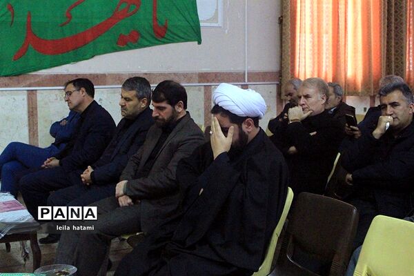 گرامیدشت فرهنگیان ناحیه 3 تبریز به مناسبت شهادت سپهبد قاسم سلیمانی