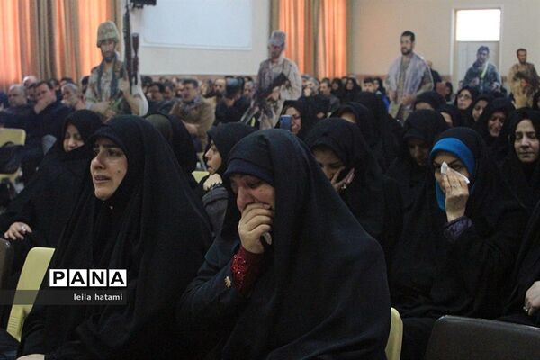 گرامیدشت فرهنگیان ناحیه 3 تبریز به مناسبت شهادت سپهبد قاسم سلیمانی