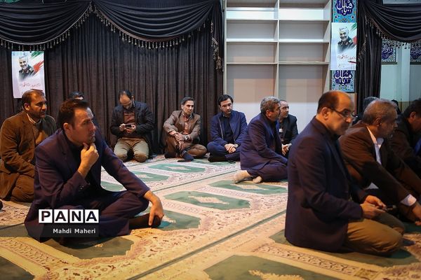 مراسم بزرگداشت شهادت سردار قاسم سلیمانی در معاونت پرورشی آموزش و پرورش