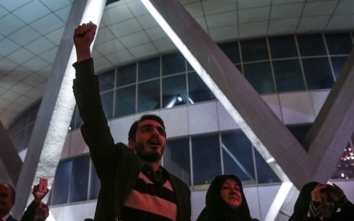 طنین بانگ تکبیر ملت بزرگ ایران ساعت ۱۸ امشب در سراسر کشور