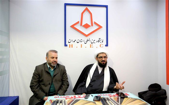 تماشای کتاب به تنهایی موجب ایجاد انگیزه مطالعه می شود