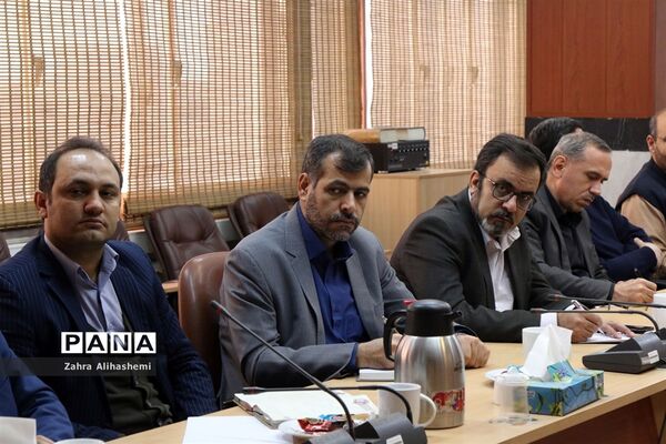 نشست بهره برداری بهینه ازظرفیت امکانات پرورشی در تقویت فعالیت‌های تربیتی
