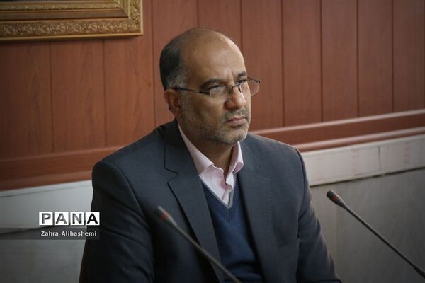نشست بهره برداری بهینه ازظرفیت امکانات پرورشی در تقویت فعالیت‌های تربیتی