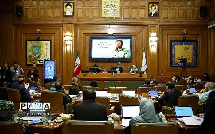 ادامه بحث تغییر اسامی در شورای شهر