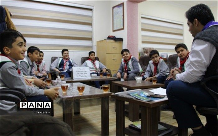 برگزاری دومین جلسه شورای گروه پیشتازان دبستان شهید مرحمتی