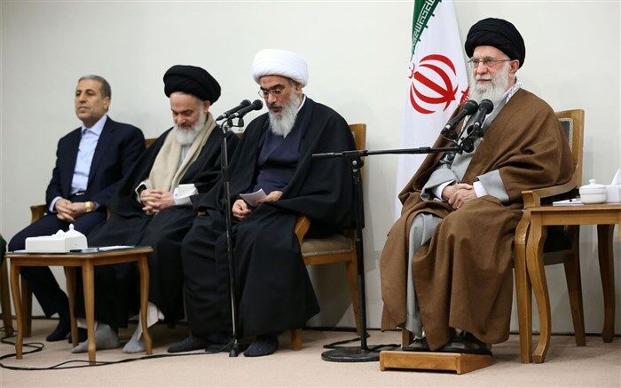 رهبر انقلاب: کاری کنید روحیه جهاد و مقاومت راه قطعی نسل‌های پی در پی شود