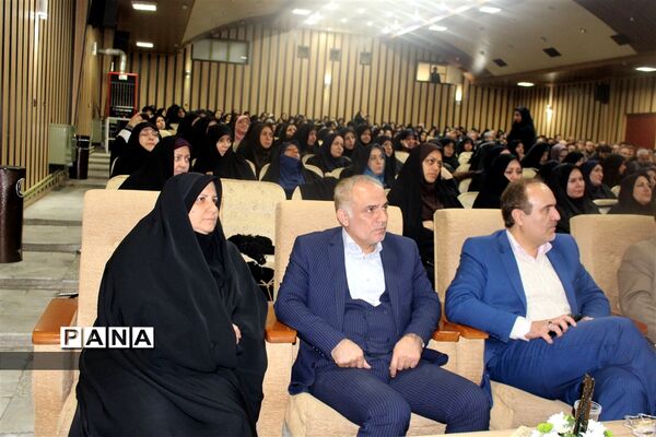 مراسم گرامیداشت سردار سپهبد شهید حاج قاسم سلیمانی و همرزمانش در کانون امام علی (ع) کرج