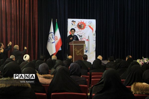 همایش علمی بزرگداشت شهدای 27 دی در دانشگاه تبریز