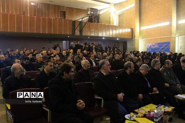 همایش علمی بزرگداشت شهدای 27 دی در دانشگاه تبریز