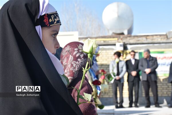 آیین افتتاحیه دبستان  امیرعطاء الله طائفی شاندیز در منطقه تبادکان