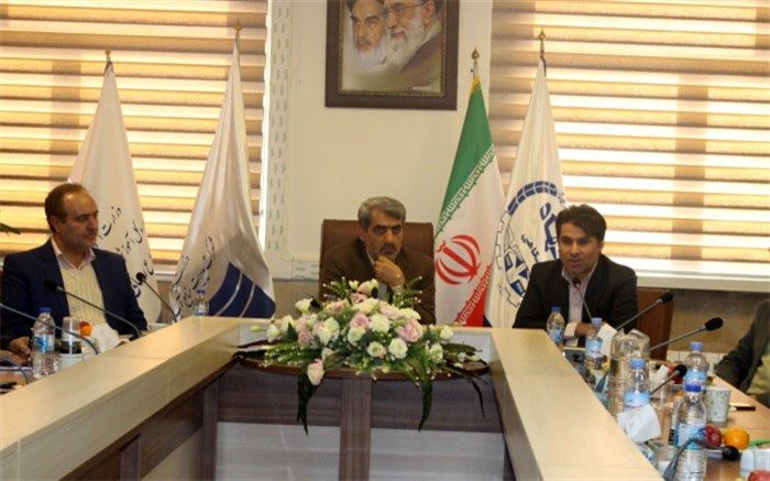 فرهنگ سازی مصرف بهینه آب  بین دانش آموزان لازم و ضروری است