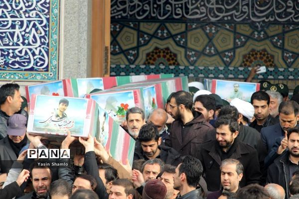 تشییع شهدای سانحه هوایی در قم