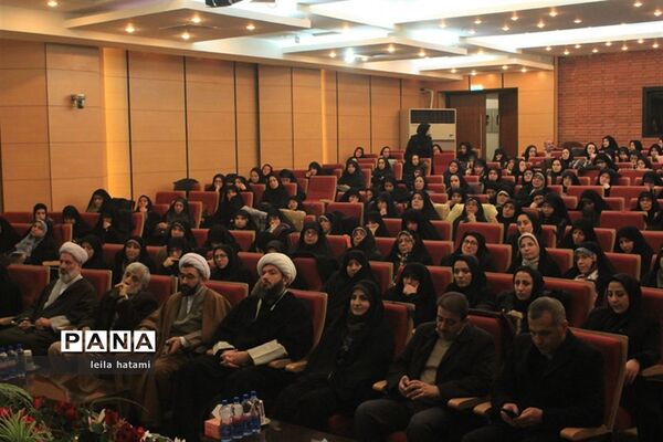 نشست استانی دومین کنگره خانواده در تبریز