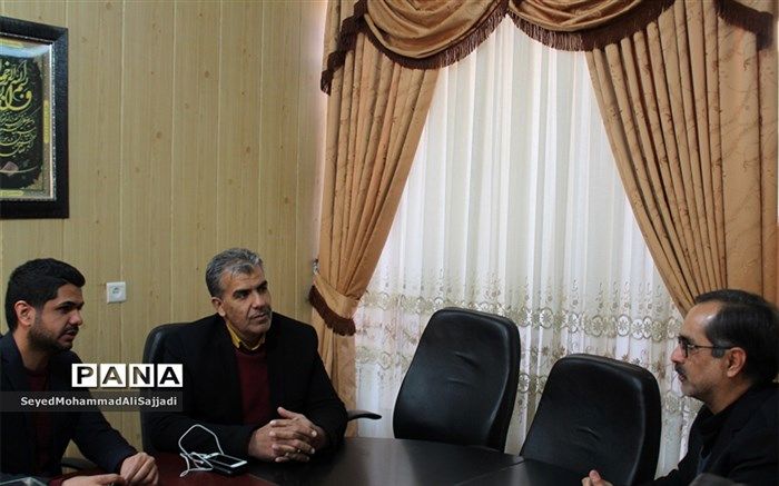 تشکیل مرکز نیکوکاری خیرین دانش آموز برای کمک به دانش آموزان معلول، کودکان کار و بد سرپرست