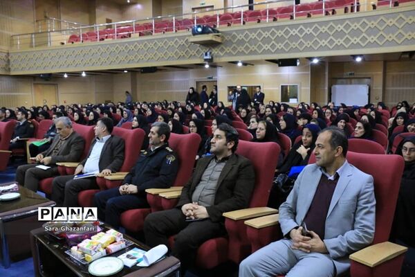 همایش بانوان فرهنگ‌یار ترافیک