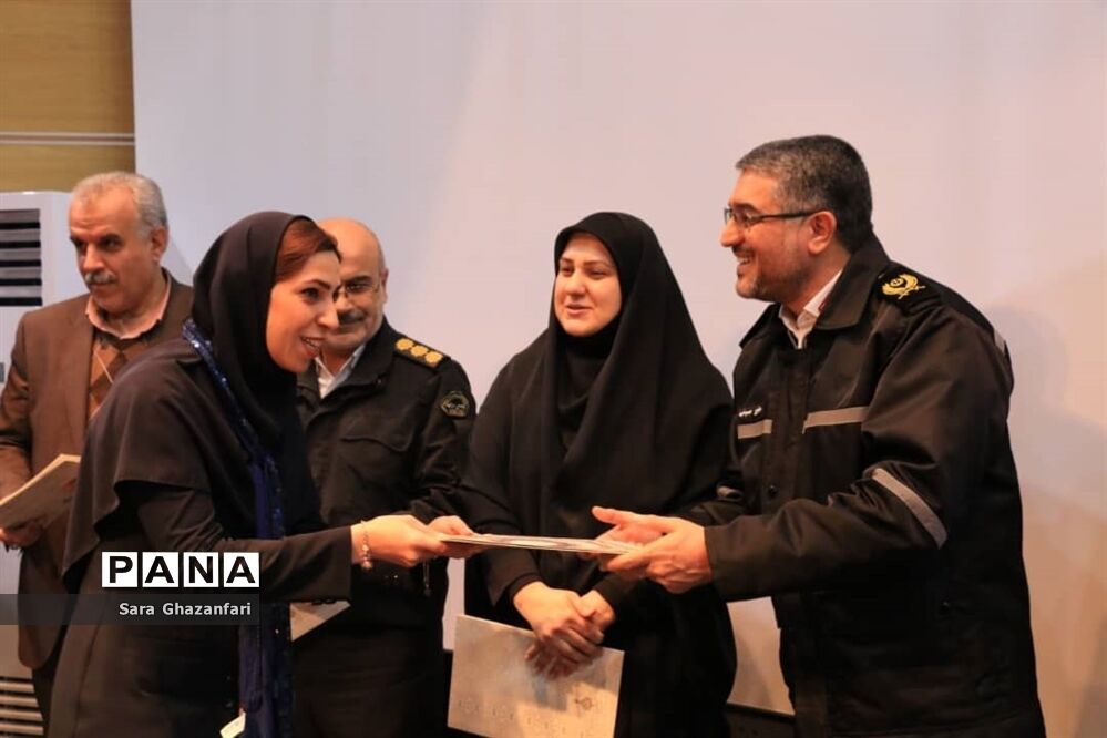 همایش بانوان فرهنگ‌یار ترافیک