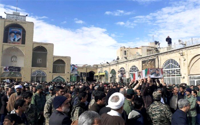 تشییع با شکوه پیکر شهید یزدی در تفت + فیلم