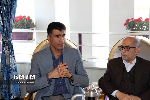 نشست هیأت مدیره مجمع خیرین مازندران