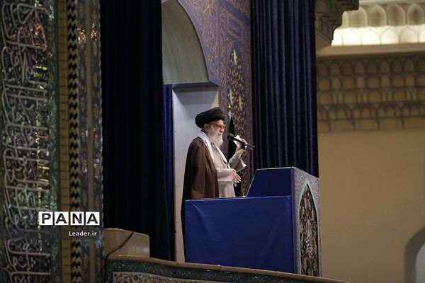 نماز جمعه تهران به امامت رهبر معظم انقلاب اسلامی