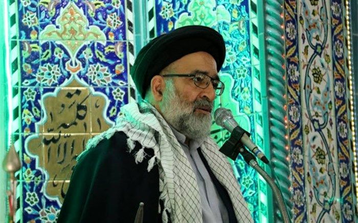 امام جمعه موقت ورامین : نقش تروریستی آمریکا توسط دستگاه دیپلماسی و رسانه ها تبیین شود