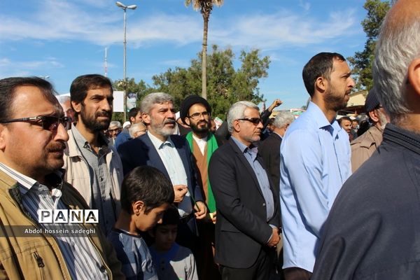 حماسه حضور مردم بوشهر در میثاق با ولایت  حمایت از سپاه و آرمان های انقلاب