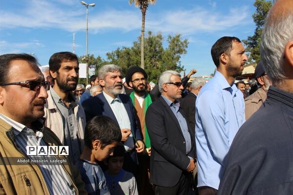 حماسه حضور مردم بوشهر در میثاق با ولایت  حمایت از سپاه و آرمان های انقلاب