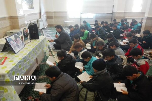 مراسم بزرگداشت شهادت سردارسلیمانی در مدارس ابرکوه