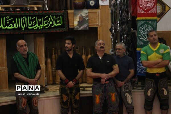 مراسم سالگرد پهلوان تختی در محل زورخانه مالک اشتر بیرجند