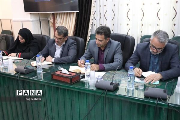 نشست مشترک شورای معاونان و روسای آموزش وپرورش استان یزد