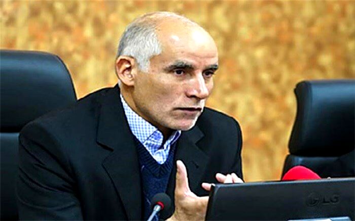 مدیرکل دامپزشکی استان یزد:پلاک کوبی دام برای صدور گواهی بهداشتی قرنطینه‌ای تردد الزامی است