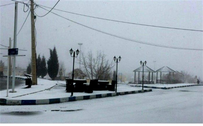 بارش برف در برخی از نقاط شهرستان اردکان