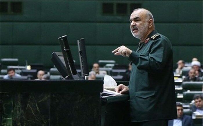 فرمانده کل سپاه: به سامانه پدافندی خبر پرواز موشک کروز داده بودند
