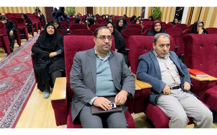 منوچهری: اولین سطح پیشگیری از آسیب های اجتماعی، توانمندسازی است