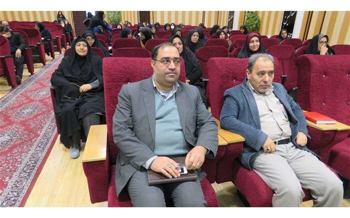 منوچهری: اولین سطح پیشگیری از آسیب های اجتماعی، توانمندسازی است