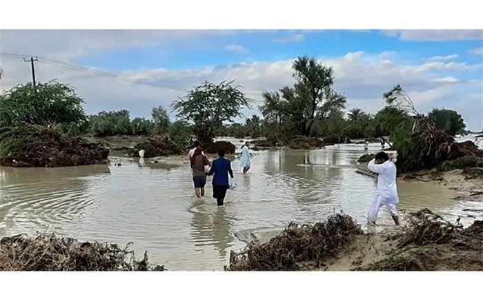 زنجانی ها تاکنون 946 میلیون ریال به سیل زدگان کمک کردند