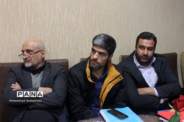 برنامه آزمایشی طرح تهمتن در مدارس منطقه 19