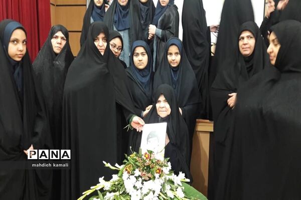 گرامیداشت سردار سلیمانی در مدرسه رضوانی اشکذر