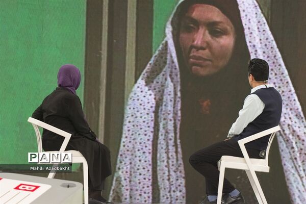 برنامه تلویزیونی چهل تیکه