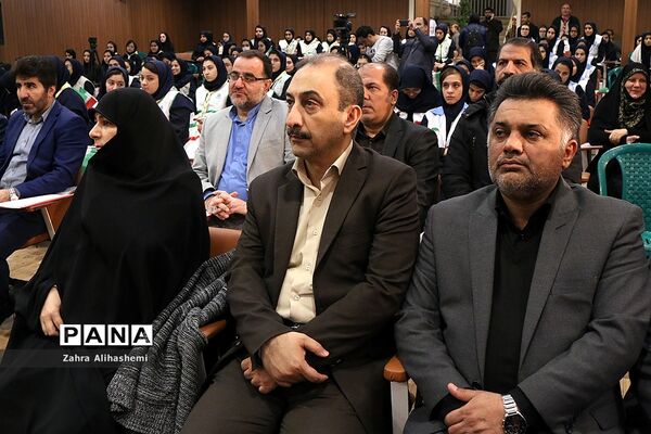 آیین نمادین «دومین سیل مهربانی همکلاسی‌ها»