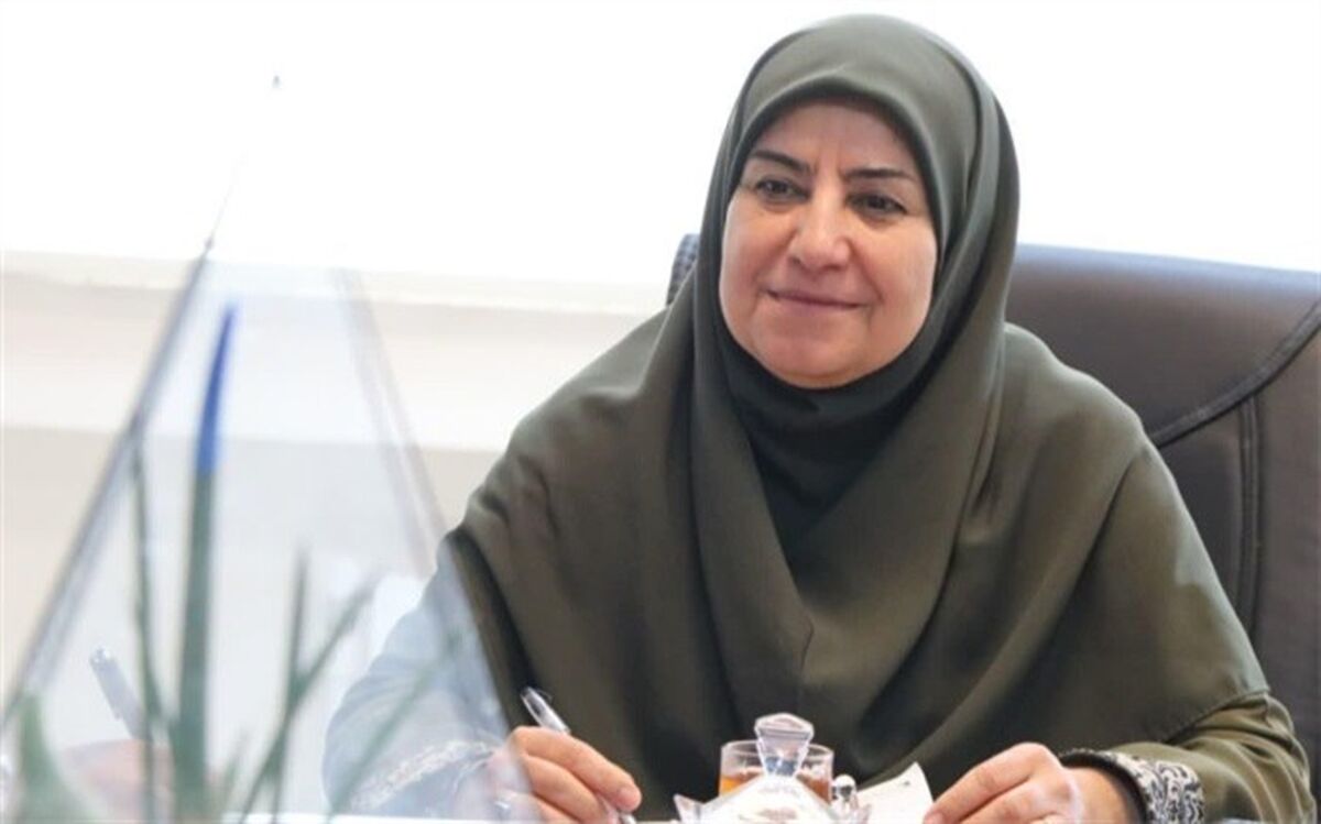 توزیع بسته های کمک آموزشی در بین دانش آموزان مناطق محروم آذربایجان غربی