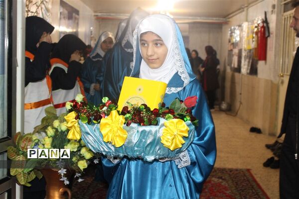 برگزاری پویش سیل مهربانی در مدرسه خترانه شاهد معراج ناحیه یک کرج
