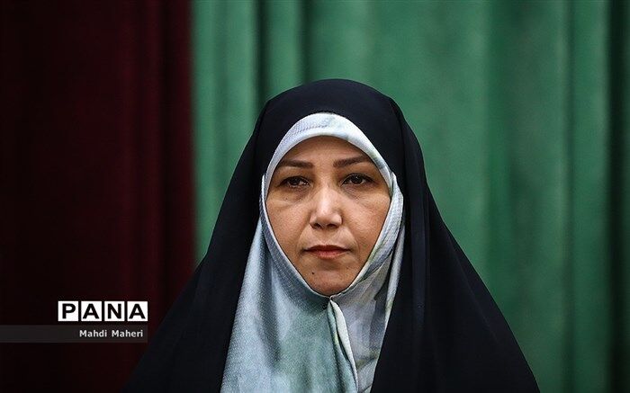 مینایی‌پور: استان‌ها در قالب طرح حامی مدارس سیستان و بلوچستان را یاری کنند