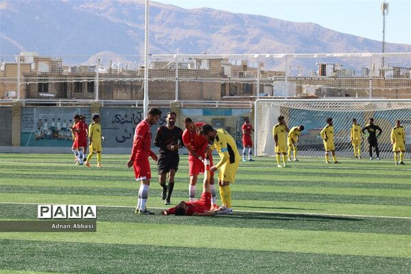 مسابقات  لیگ برتر بزرگسالان استان فارس بین دو تیم ماهان شیراز و پرسپولیس شیراز