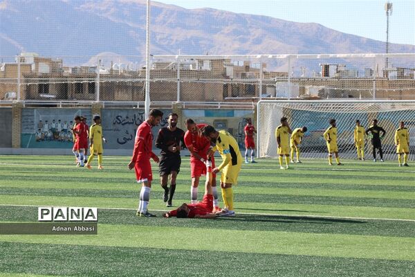 مسابقات  لیگ برتر بزرگسالان استان فارس بین دو تیم ماهان شیراز و پرسپولیس شیراز