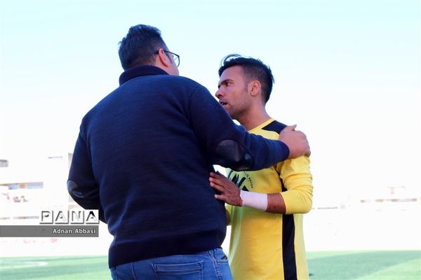 مسابقات  لیگ برتر بزرگسالان استان فارس بین دو تیم ماهان شیراز و پرسپولیس شیراز