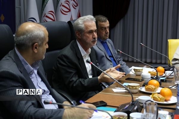 هفتمین جلسه شورای آموزش و پرورش سال ۹۸  استان آذربایجان شرقی در باشگاه فرهنگیان