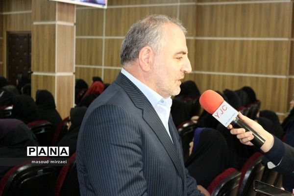 نشست توجیهی طرح «لاله های روشن» در قزوین