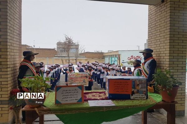 سیل مهربانی همکلاسی ها