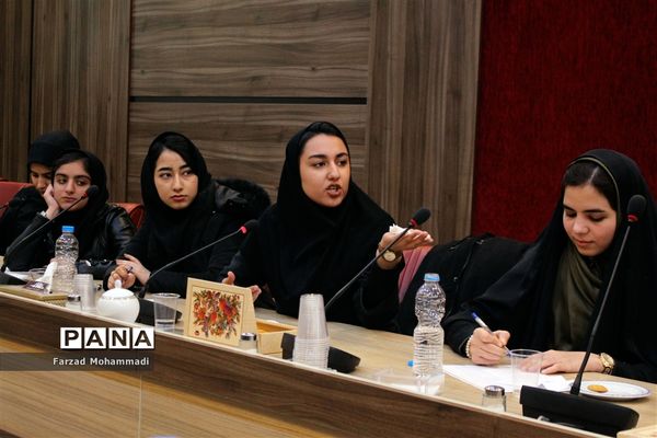 نشست آموزشی و توجیهی رابطین و خبرنگاران پانا شهرستان های استان تهران