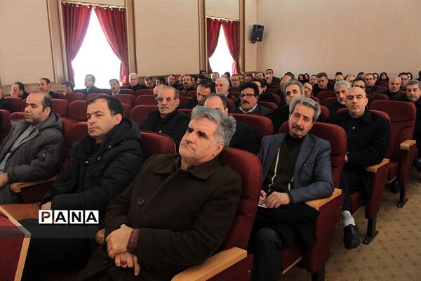 گردهمایی مدیران و معاونان پرورشی ناحیه 3 تبریز